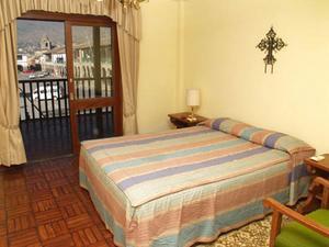 Dm Hoteles Ayacucho Exterior photo